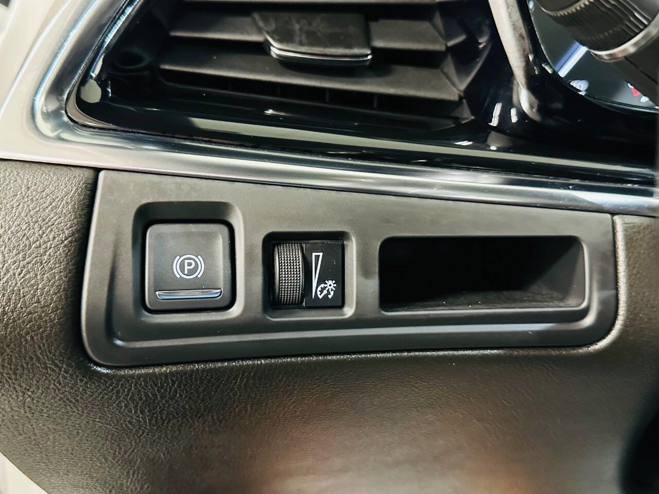 Used 2021 Cadillac XT6 Sport image 15