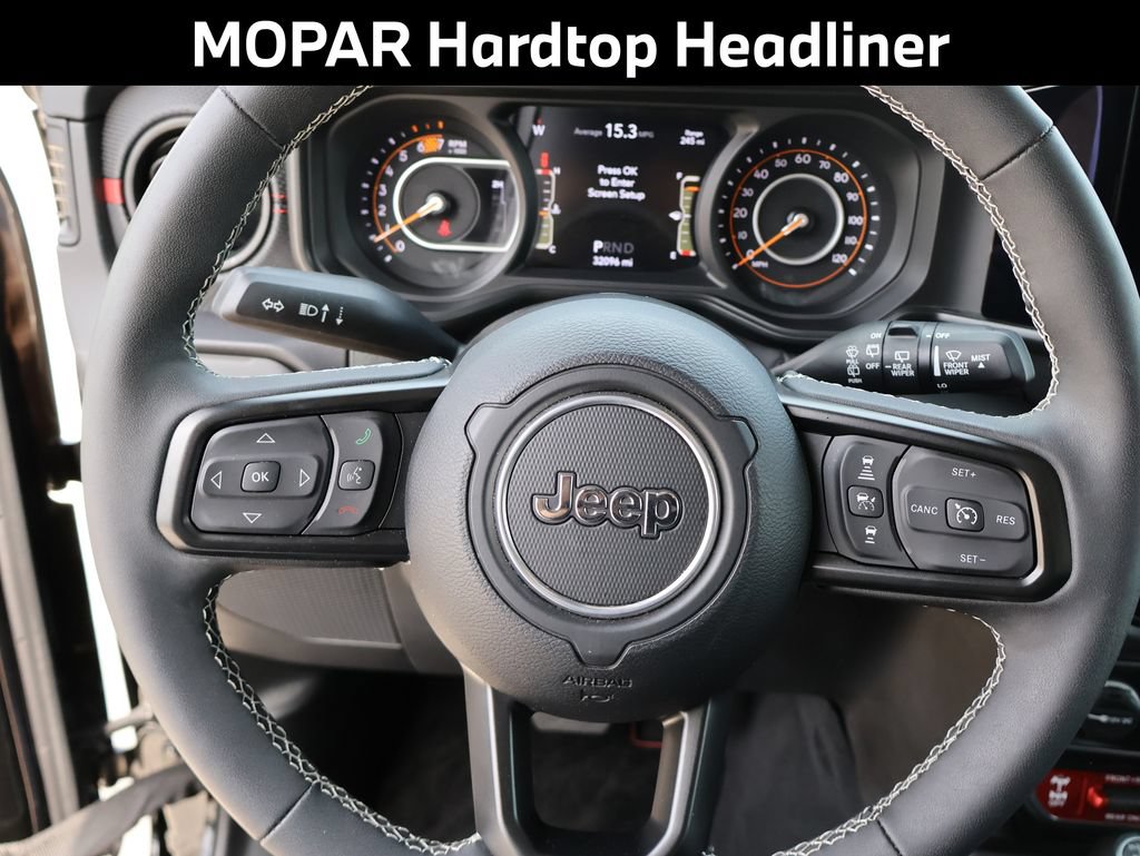 Used 2025 Jeep Wrangler Unlimited Rubicon AWD/4WD image 30