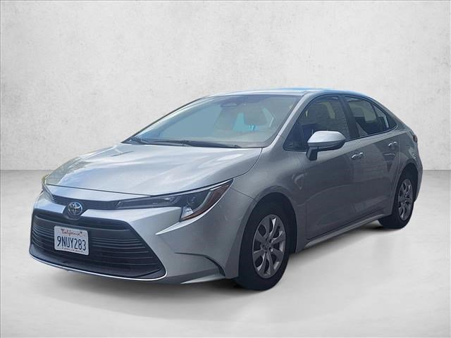 Used 2025 Toyota Corolla LE