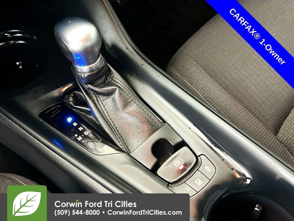 Used 2018 Toyota C-HR XLE image 10