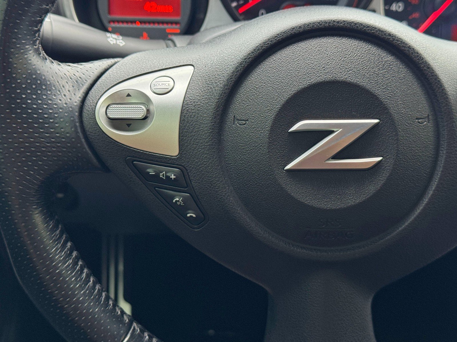 Used 2020 Nissan 370Z Coupe image 20