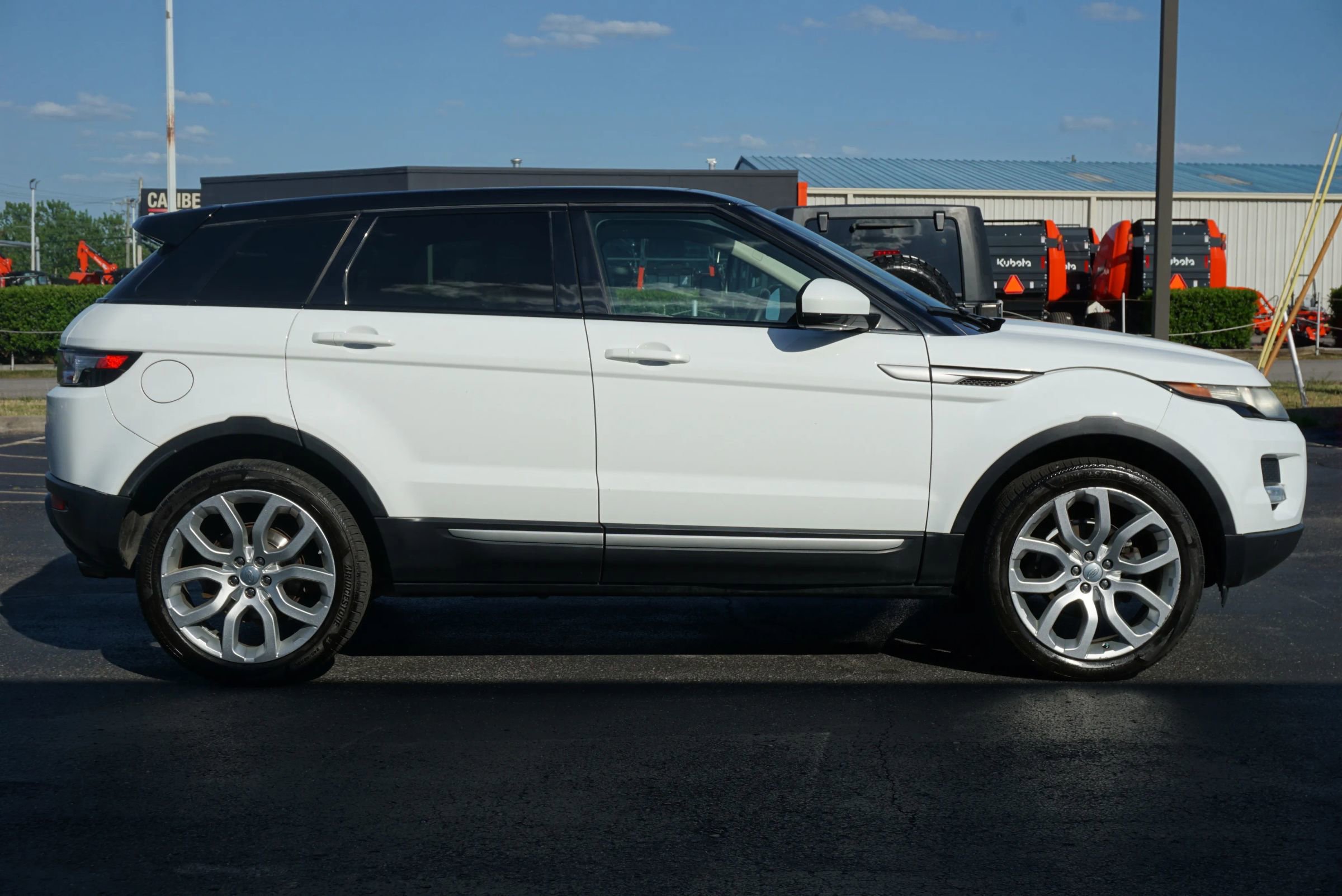 Used 2015 Land Rover Range Rover Evoque Pure Plus AWD/4WD image 4