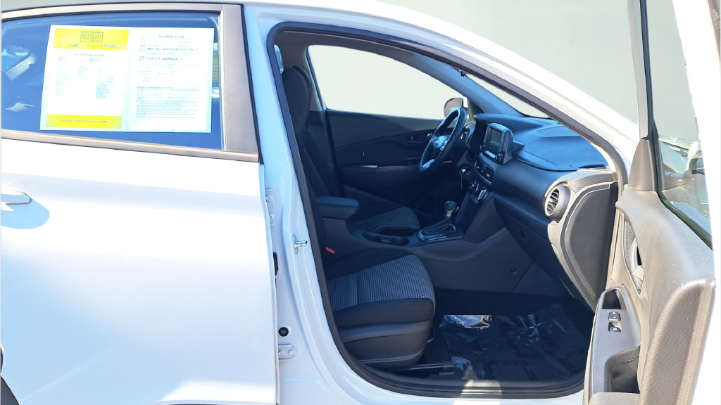 Used 2019 Hyundai Kona SE FWD image 28