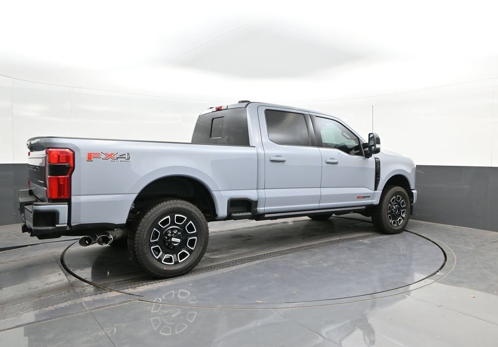 Used 2026 Ford F250 Platinum AWD/4WD image 15