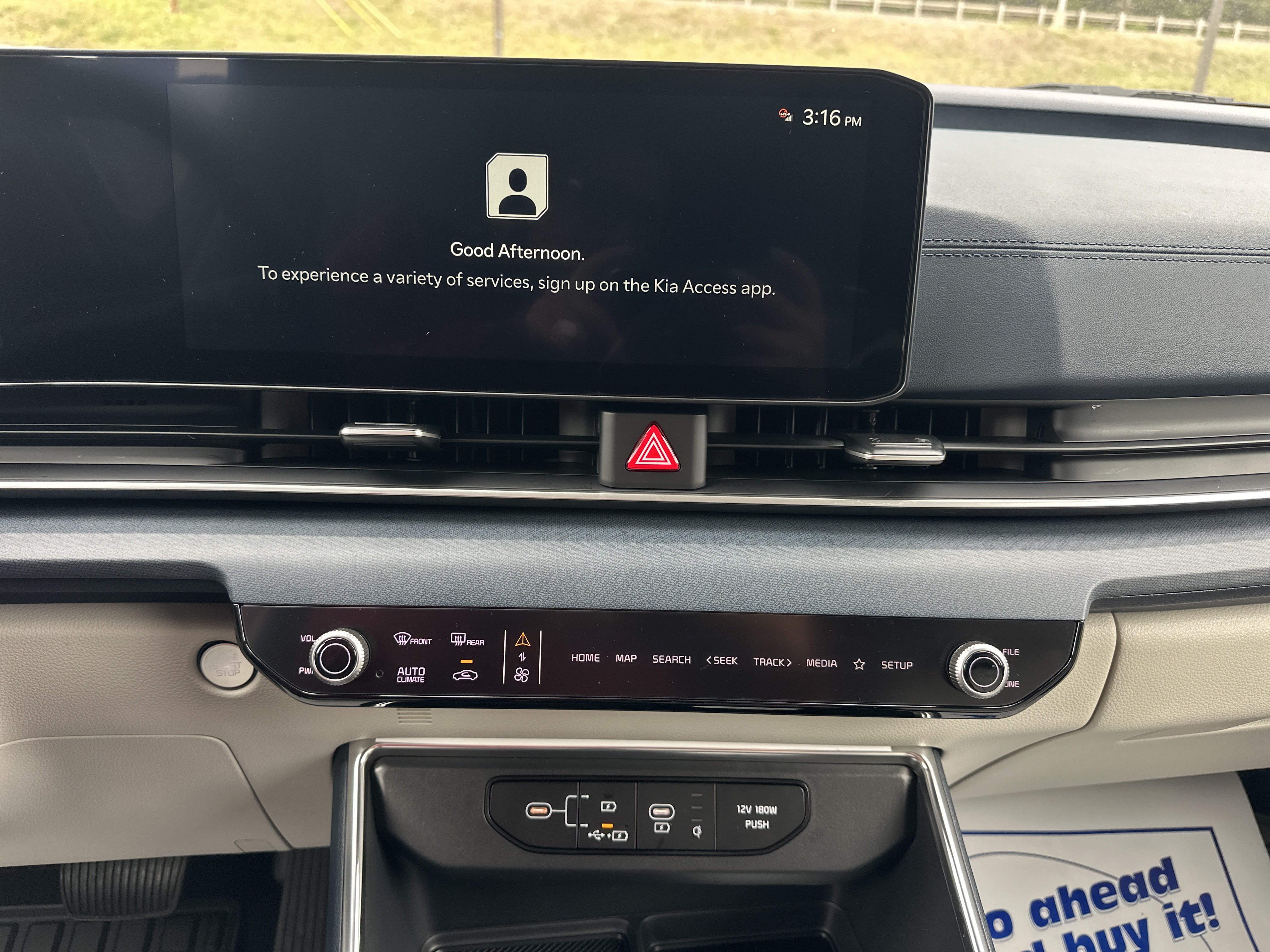New 2026 Kia Carnival EX FWD image 17