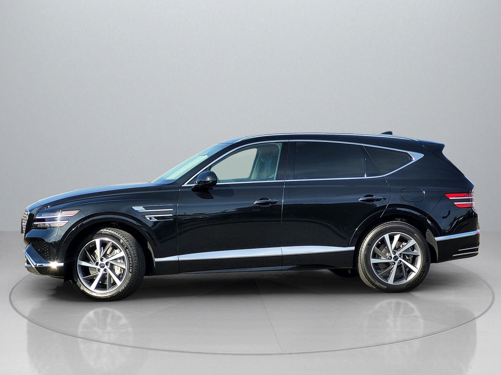 Used 2025 Genesis GV80 2.5T Select image 4