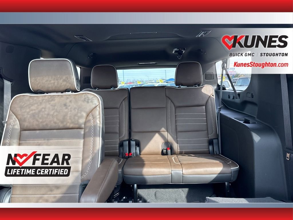 Used 2025 GMC Yukon XL Denali Ultimate w/ LPO, Floor Liner Package image 35