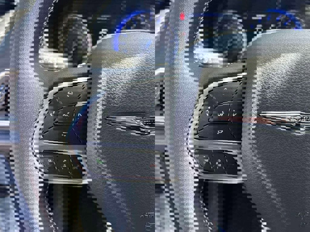 New 2026 Chrysler Voyager LX FWD image 9