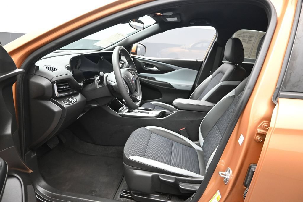Used 2024 Buick Envista Preferred FWD image 10
