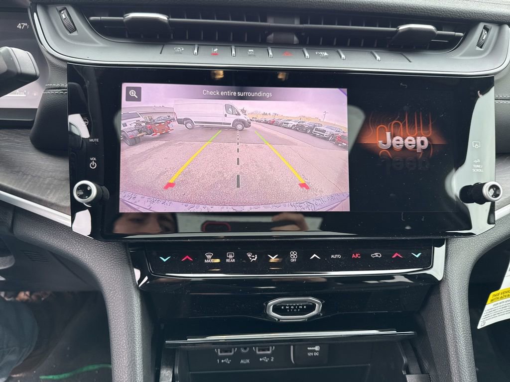New 2026 Jeep Grand Cherokee Limited AWD/4WD image 14