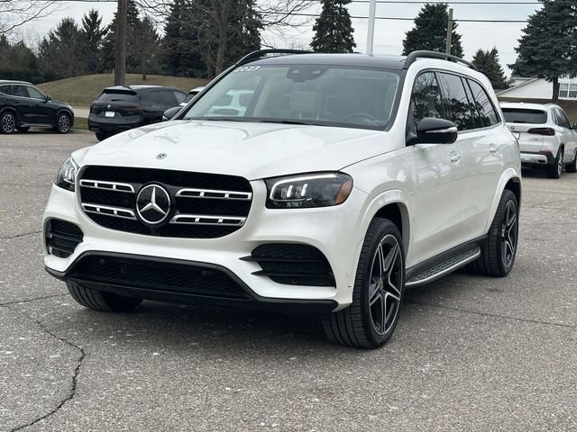 Used 2023 Mercedes-Benz GLS 450 4MATIC image 8