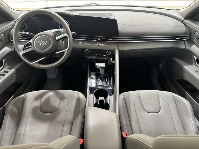 Used 2023 Hyundai Elantra SEL w/ Convenience Package FWD image 20