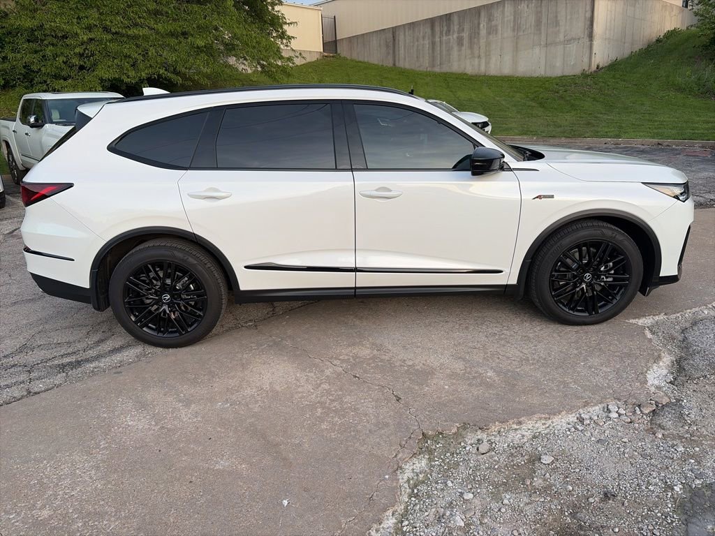 Used 2025 Acura MDX A-Spec AWD/4WD image 4
