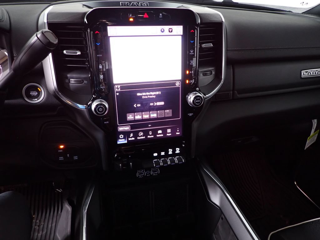 New 2026 RAM 2500 Laramie w/ Night Edition AWD/4WD image 30
