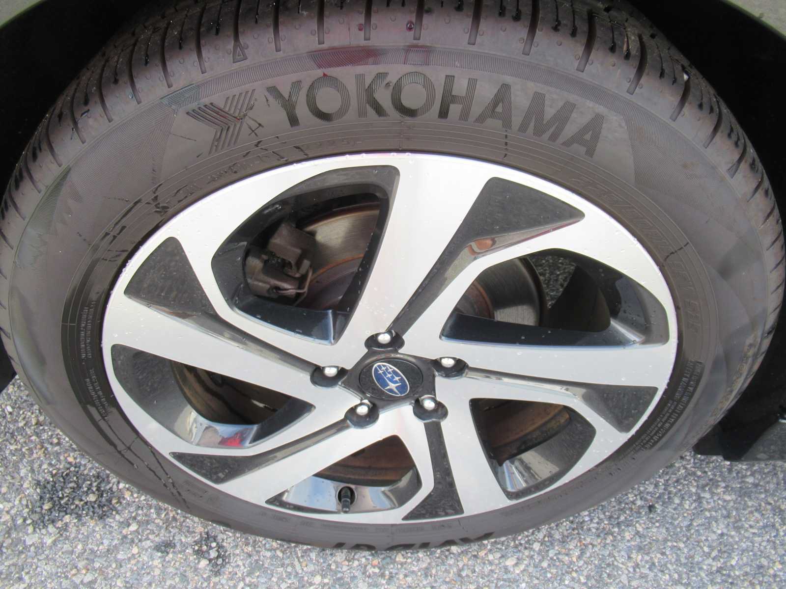 Used 2022 Subaru Legacy Limited AWD/4WD image 9