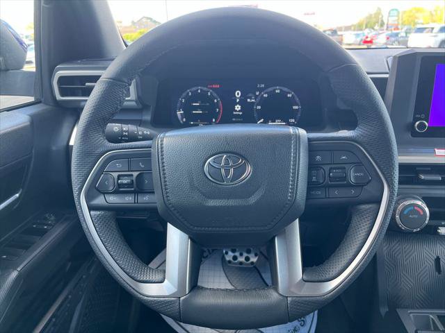 Certified 2025 Toyota Tacoma TRD Sport AWD/4WD image 15