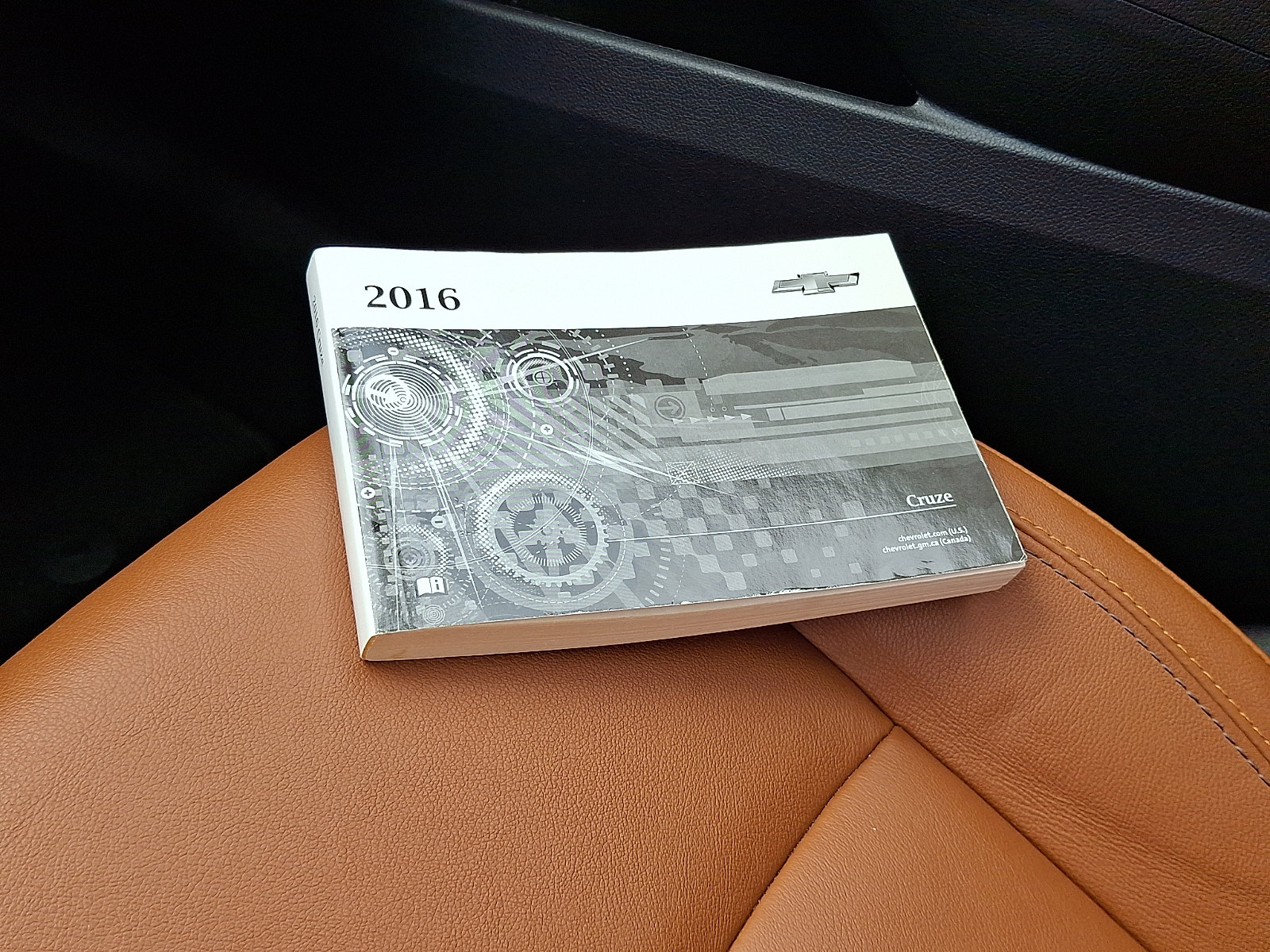 Certified 2016 Chevrolet Cruze Premier FWD image 30