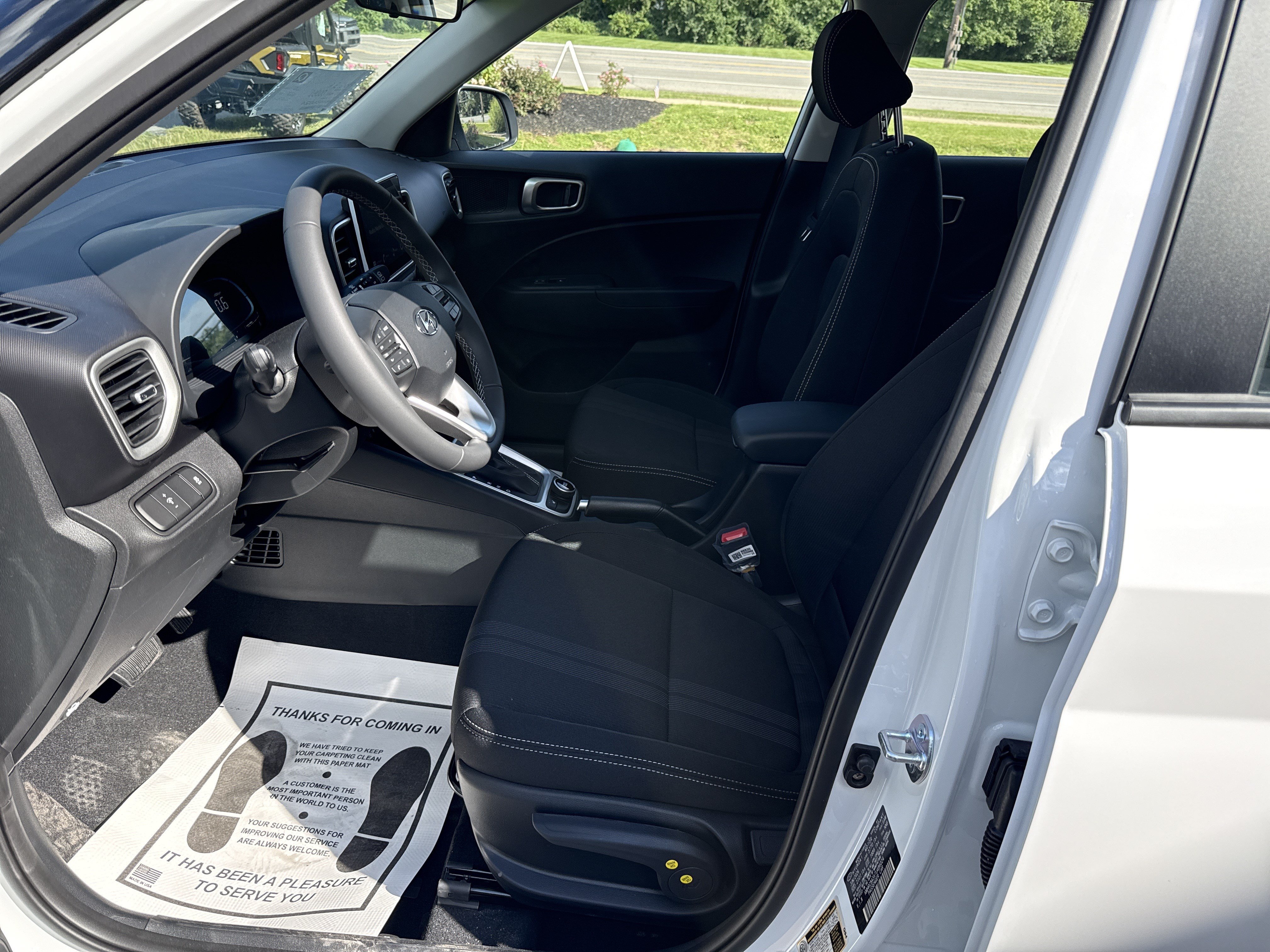 New 2026 Hyundai Venue SEL FWD image 12