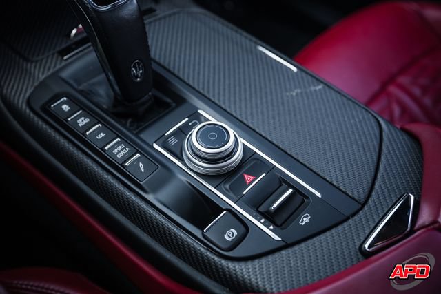 Used 2019 Maserati Levante Trofeo AWD/4WD image 22