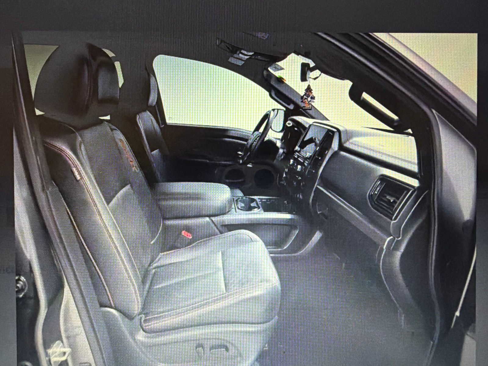 Used 2021 Nissan Titan PRO-4X w/ Pro-4x Convenience Package AWD/4WD image 15