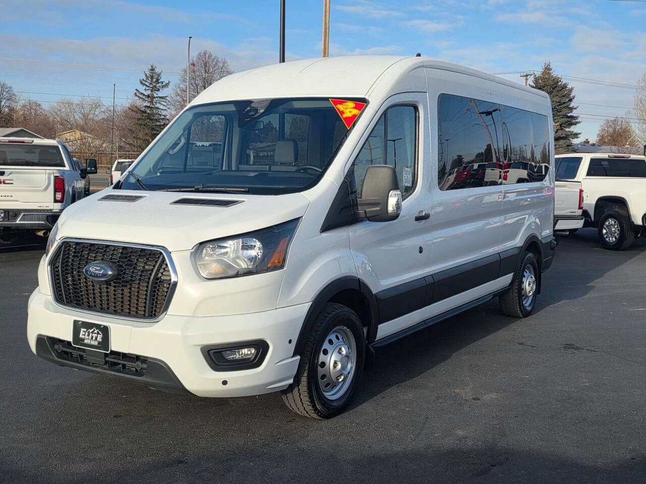 Used 2024 Ford Transit 350 XLT image 12