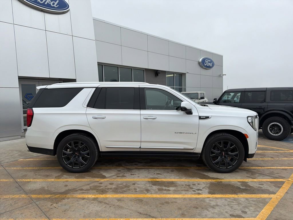 Used 2021 GMC Yukon Denali w/ Denali Ultimate Package image 8