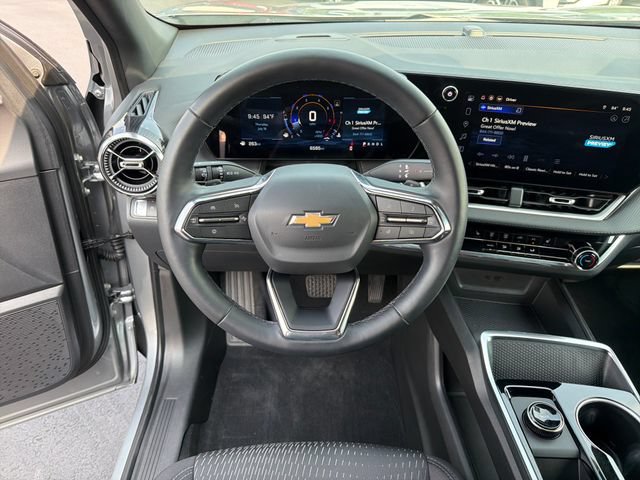 Certified 2026 Chevrolet Equinox LT w/ LPO, Floor Liner Package FWD image 13
