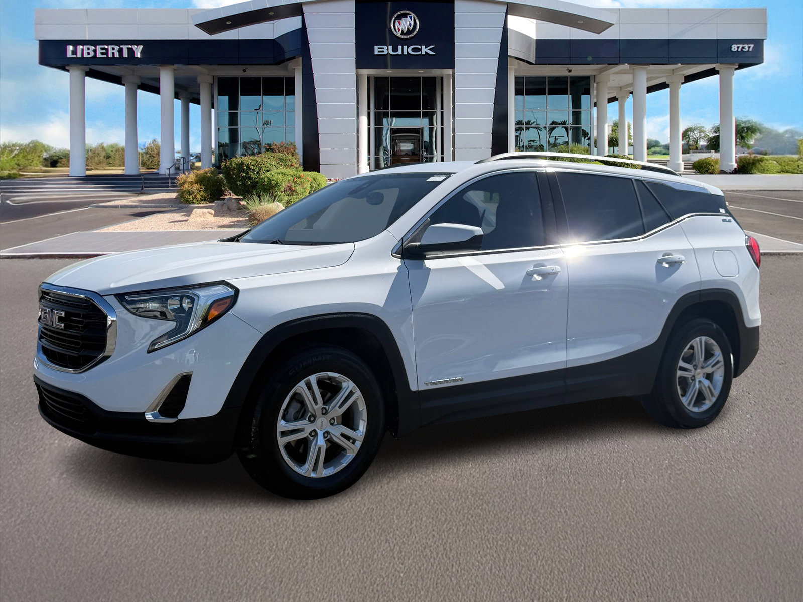 Used 2020 GMC Terrain SLE w/ Driver Convenience Package image 8