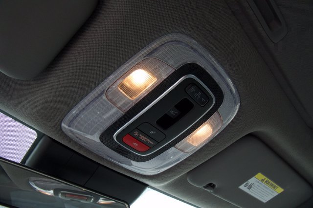 Used 2025 Hyundai Elantra SEL FWD image 25