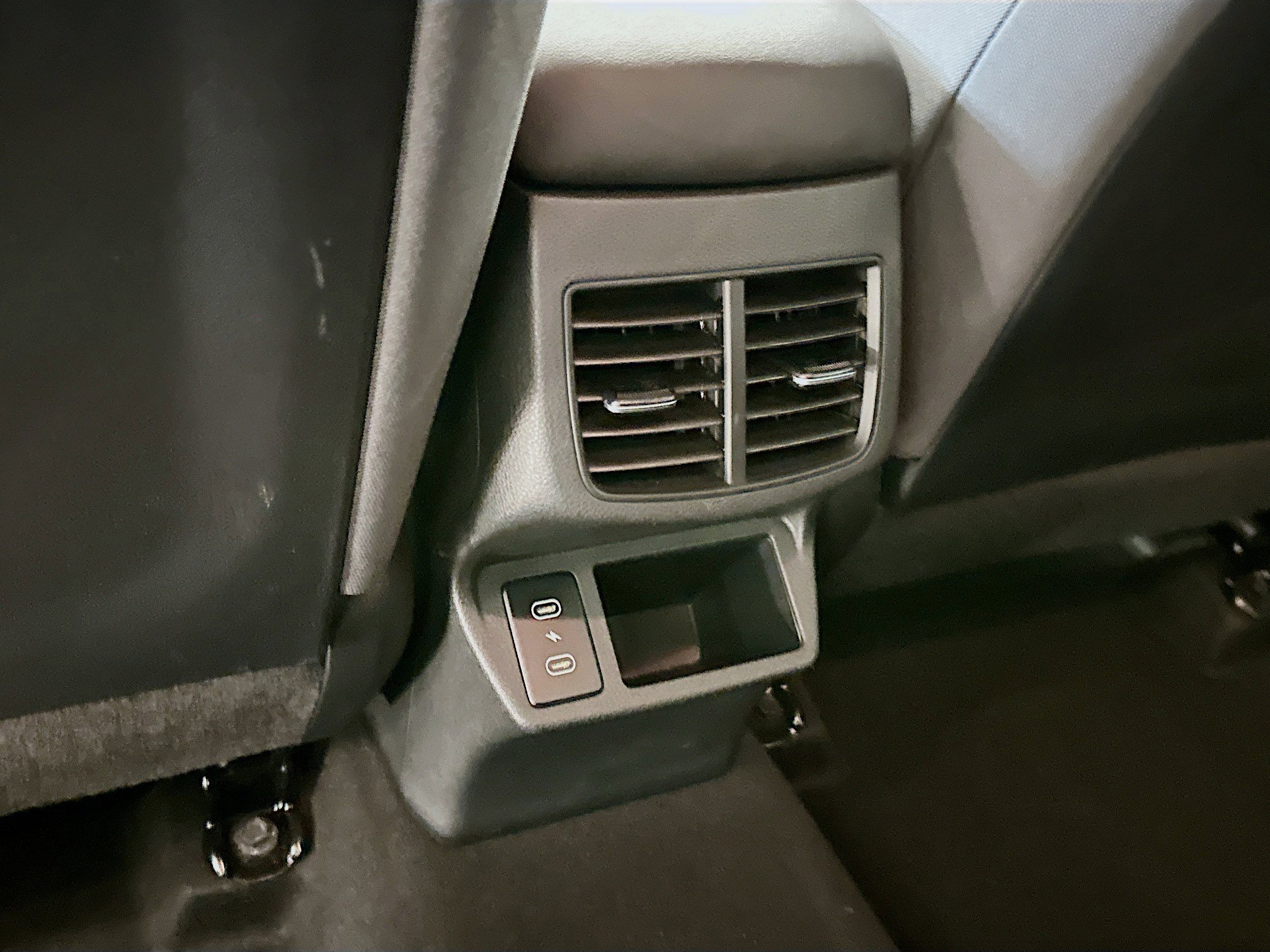 Used 2026 Kia Seltos LX AWD/4WD image 27