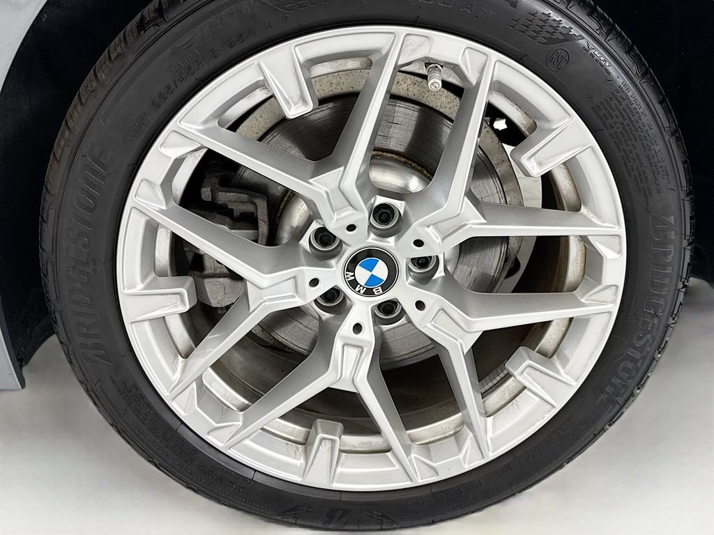 Used 2025 BMW 330i xDrive Sedan w/ M Sport Package AWD/4WD image 30