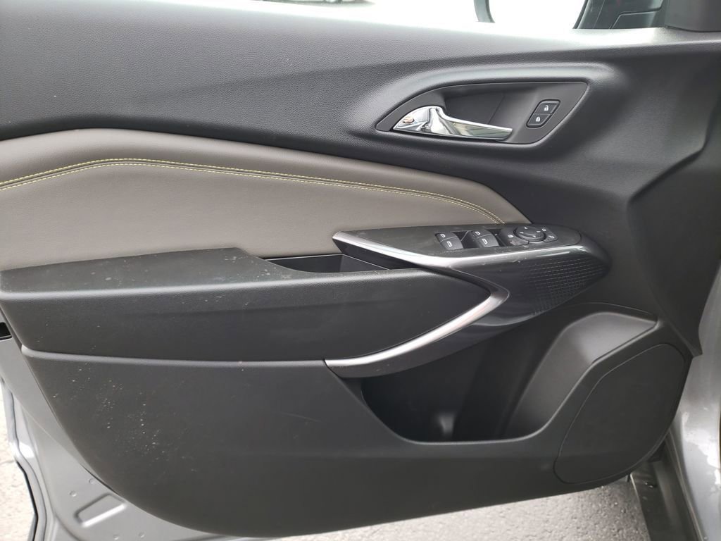 New 2026 Chevrolet Trax ACTIV w/ Sunroof Package image 10