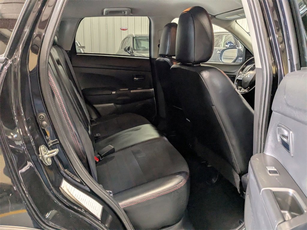 Used 2024 Mitsubishi Outlander Sport SE image 28