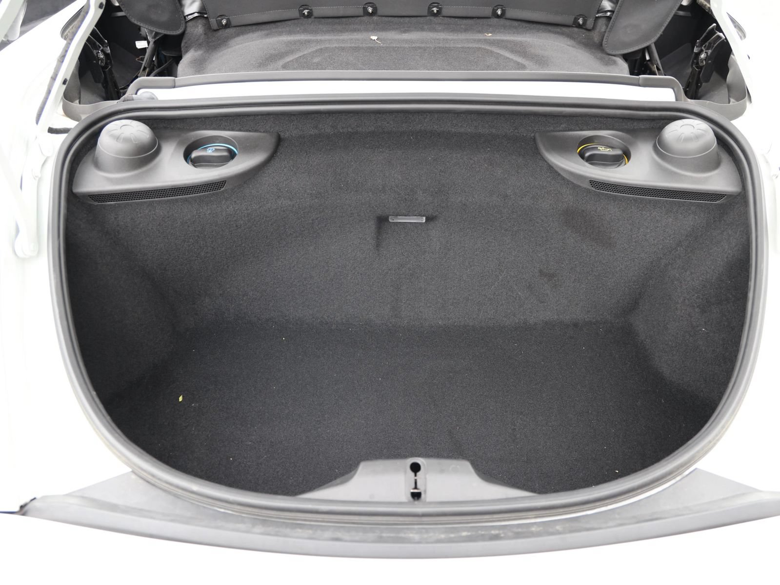 Used 2021 Porsche 718 Boxster Spyder RWD image 34