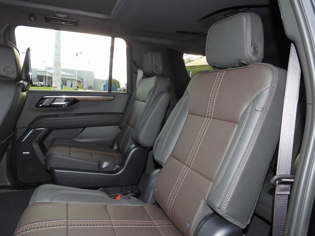 New 2026 Chevrolet Suburban High Country image 51