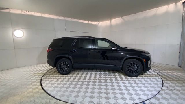 Certified 2023 Chevrolet Traverse RS image 3