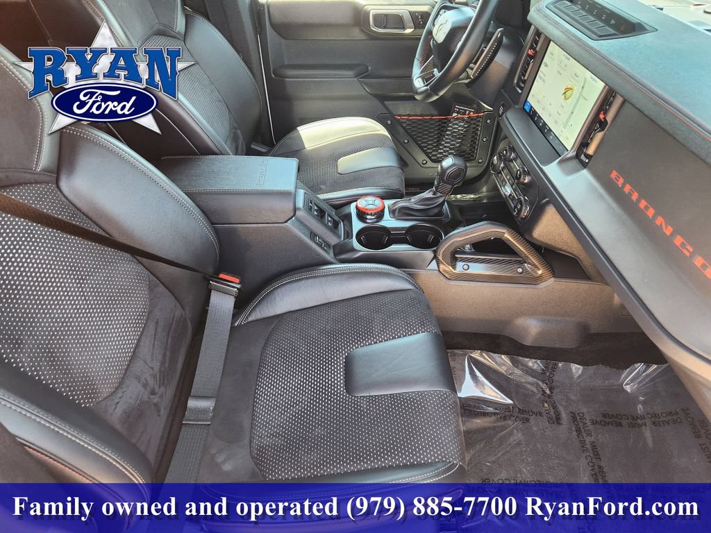 Certified 2025 Ford Bronco Raptor w/ Interior Carbon Fiber Pack AWD/4WD image 10