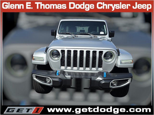 Certified 2023 Jeep Wrangler Unlimited Sahara AWD/4WD image 2