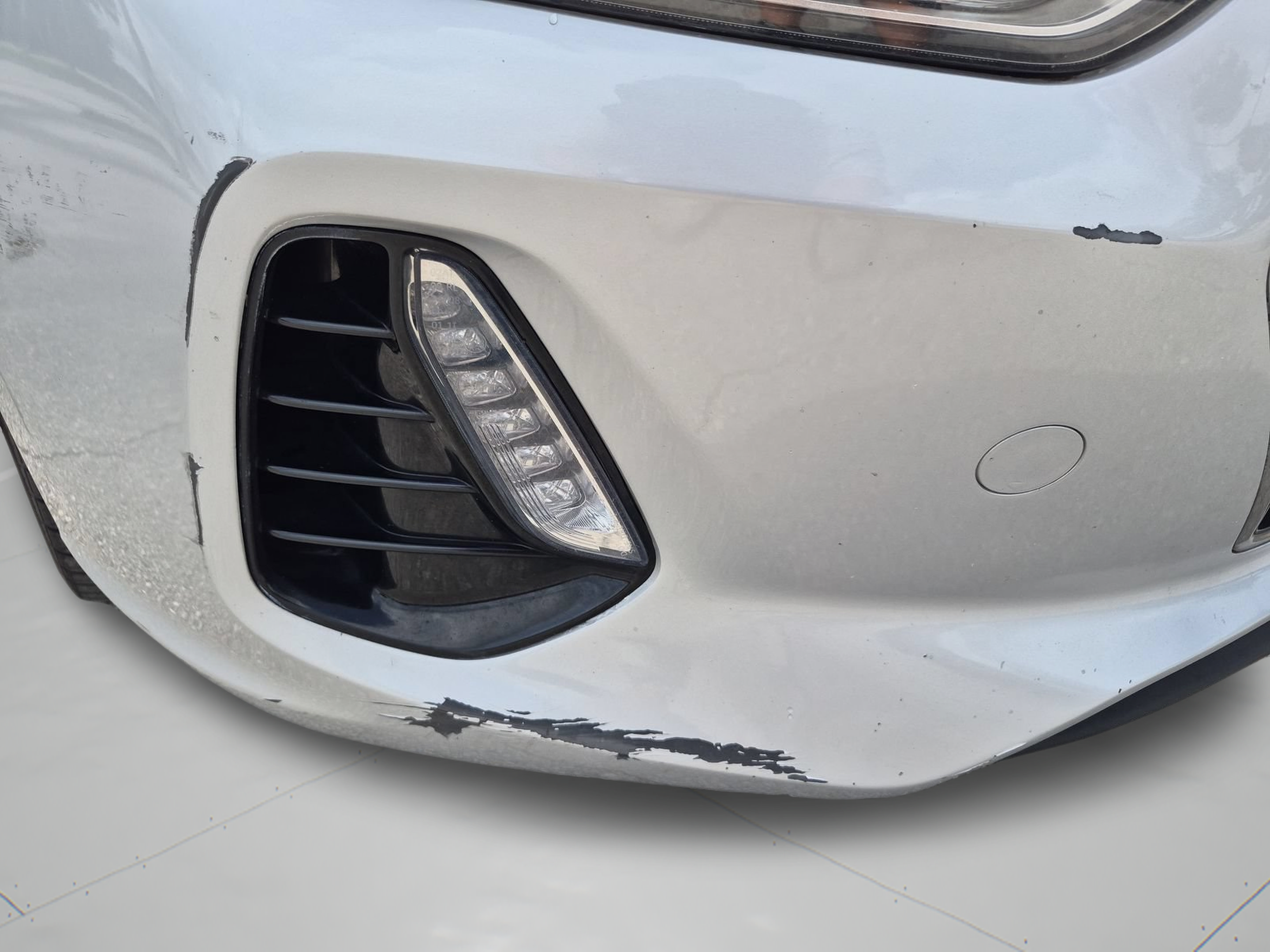 Used 2019 Hyundai Elantra GT FWD image 30