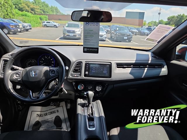 Used 2019 Honda HR-V Sport image 10