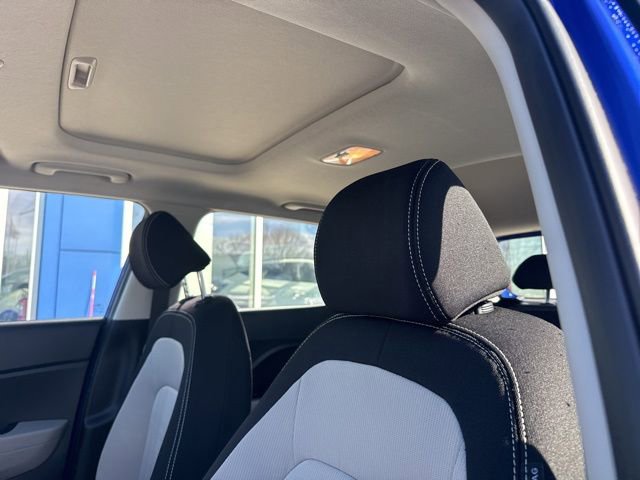 Used 2026 Hyundai Venue SEL image 17