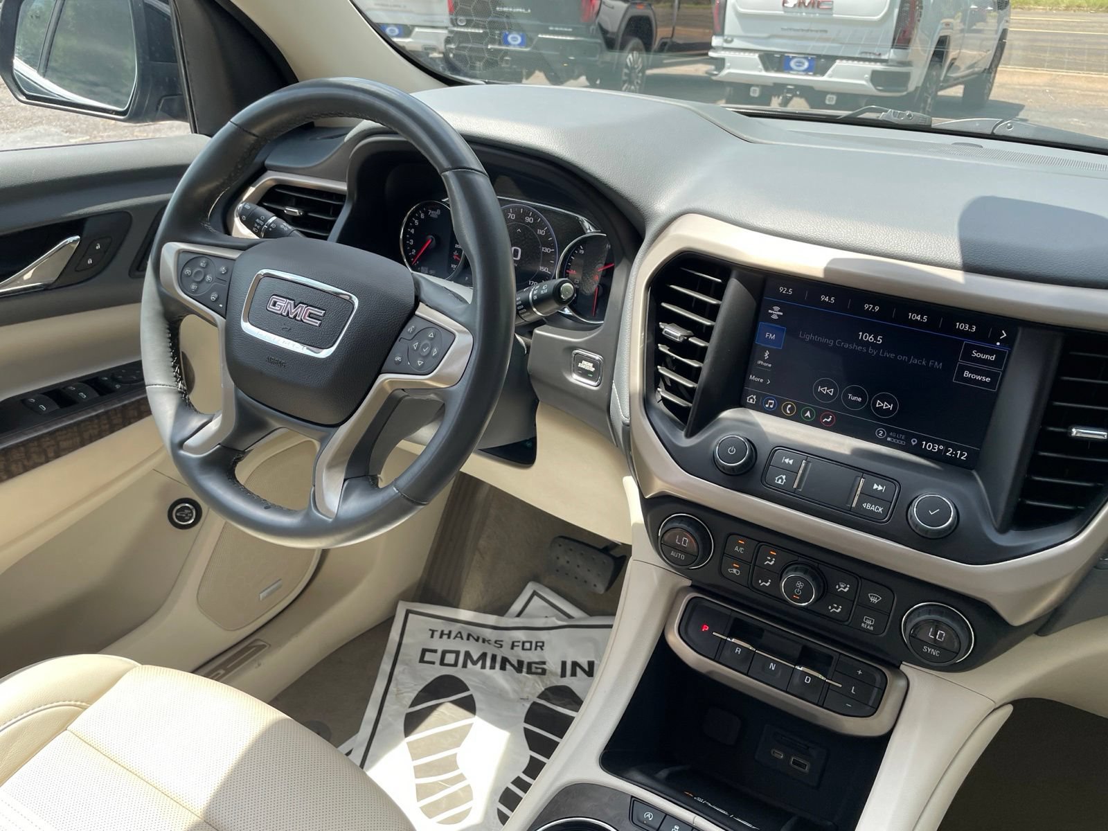 Used 2023 GMC Acadia Denali FWD image 33