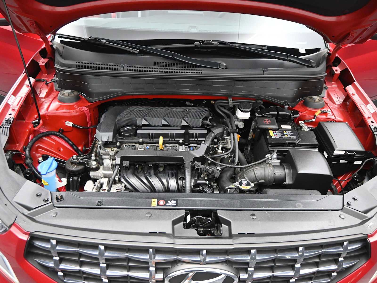 Used 2022 Hyundai Venue Limited FWD image 21