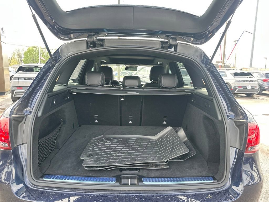 Used 2022 Mercedes-Benz GLC 300 4MATIC image 27