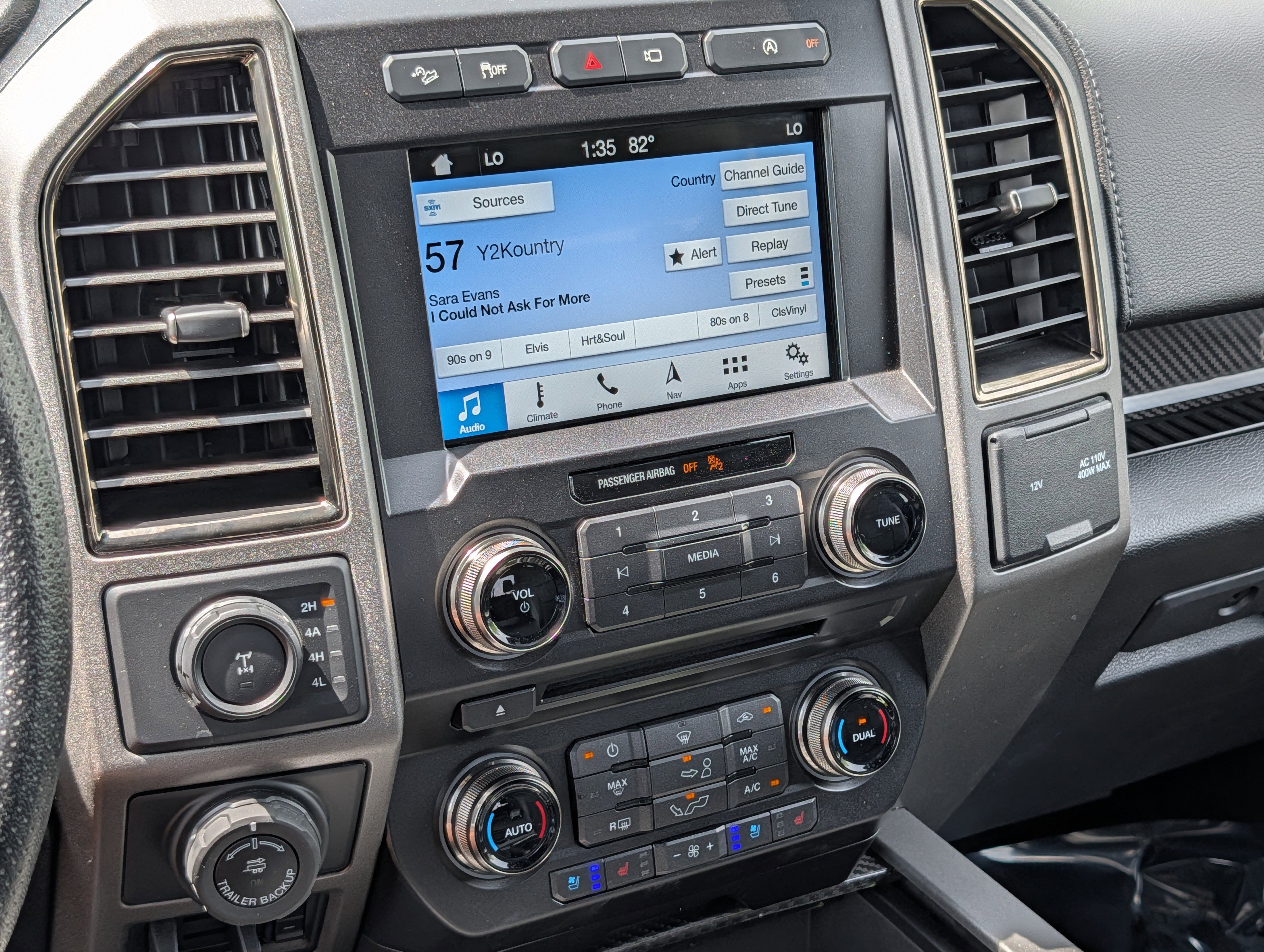 Used 2018 Ford F150 Raptor w/ Equipment Group 802A Luxury AWD/4WD image 19