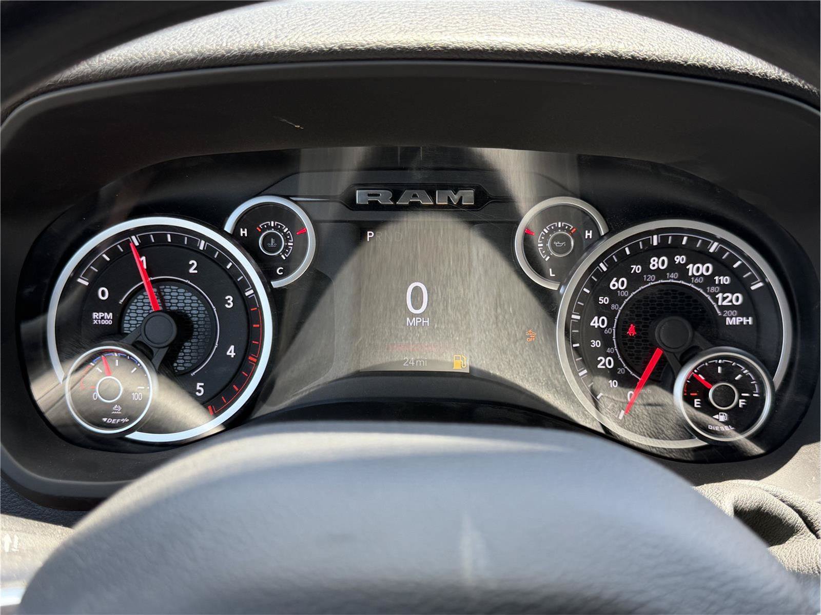 Used 2025 RAM 2500 Tradesman AWD/4WD image 27