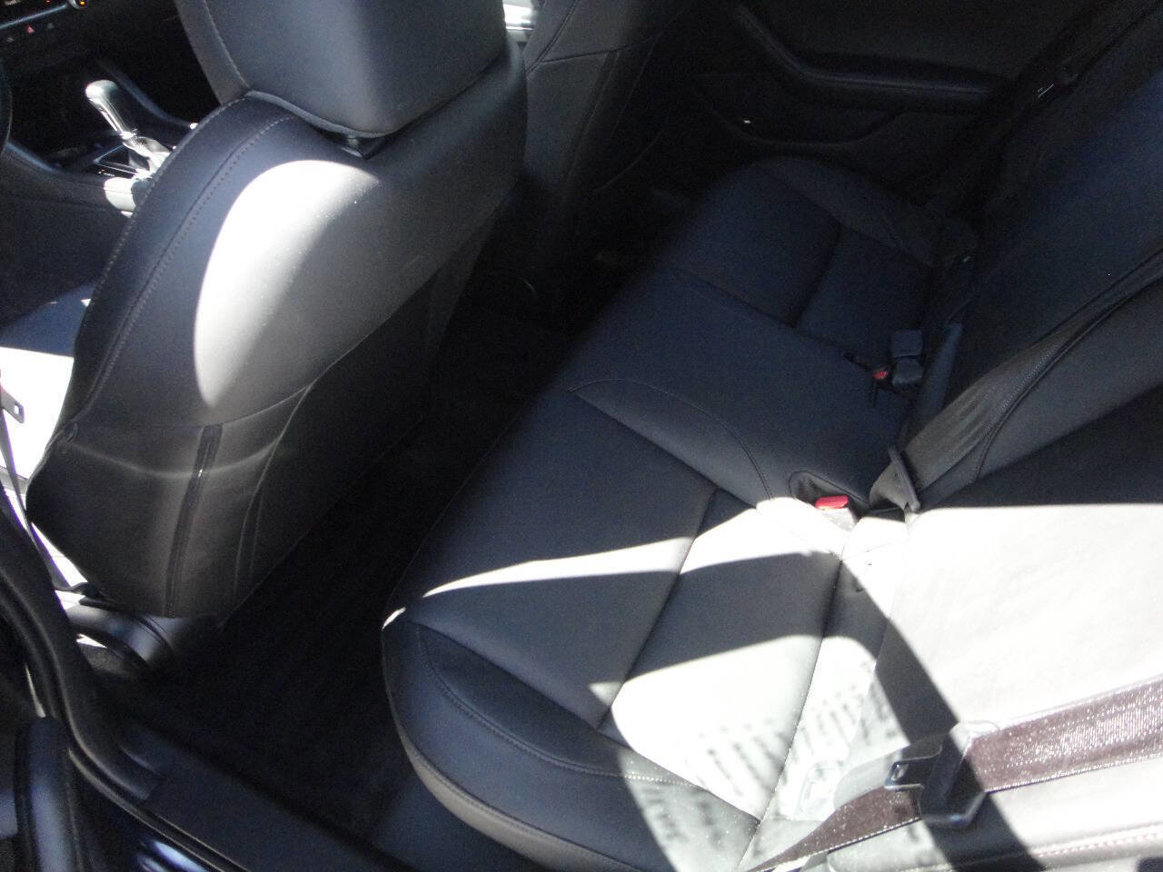 Used 2021 MAZDA MAZDA3 s image 11