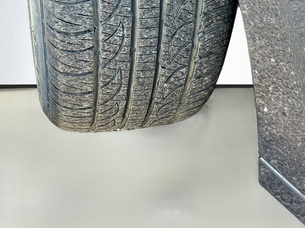 Used 2018 Jaguar XJ L Portfolio image 41