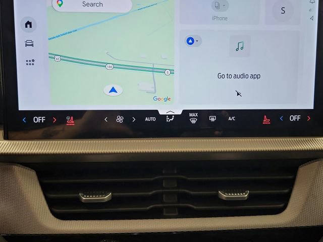 Used 2025 Ford Explorer Active w/ Active Comfort Package image 25