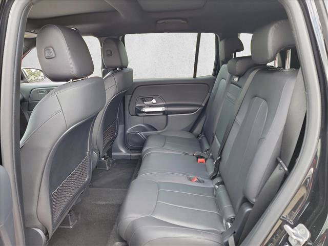 Used 2025 Mercedes-Benz GLB 250 image 14